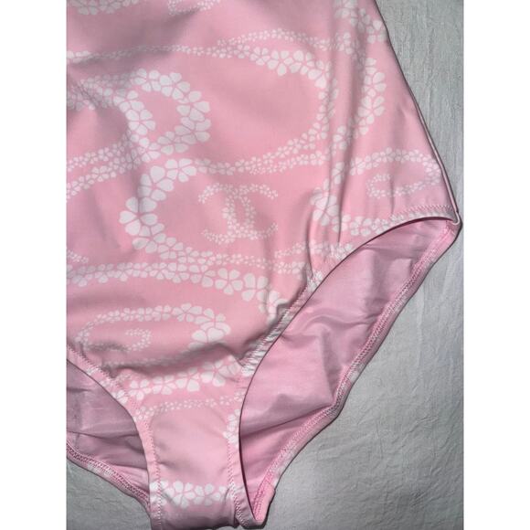 Chanel 25M Coco Beach Pink CC Logo One Piece Swim Swimsuit Runway Bathingsuit 40 - Picture 9 of 16